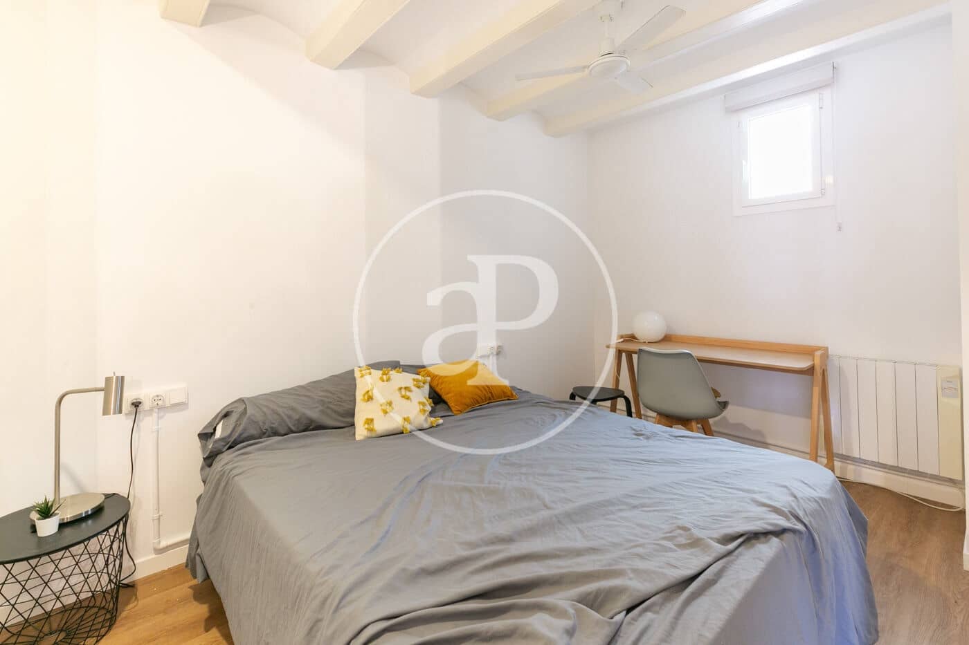 Apartamento de 2 habitaciones en Barcelona ciudad en venta - 335.000 € (Ref: 9807947)