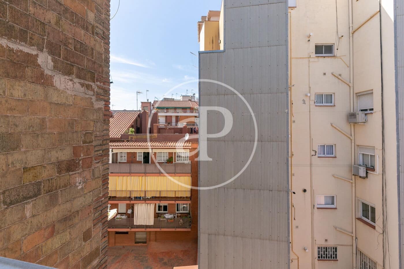 Apartamento de 2 habitaciones en Barcelona ciudad en venta - 335.000 € (Ref: 9807947)