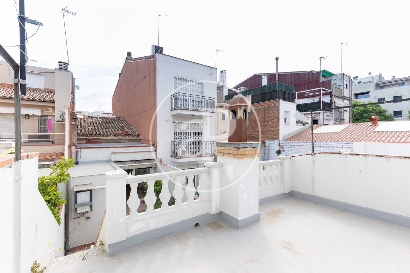 3 sovrum Villa till salu i Sabadell - 289 000 € (Ref: 9811564)