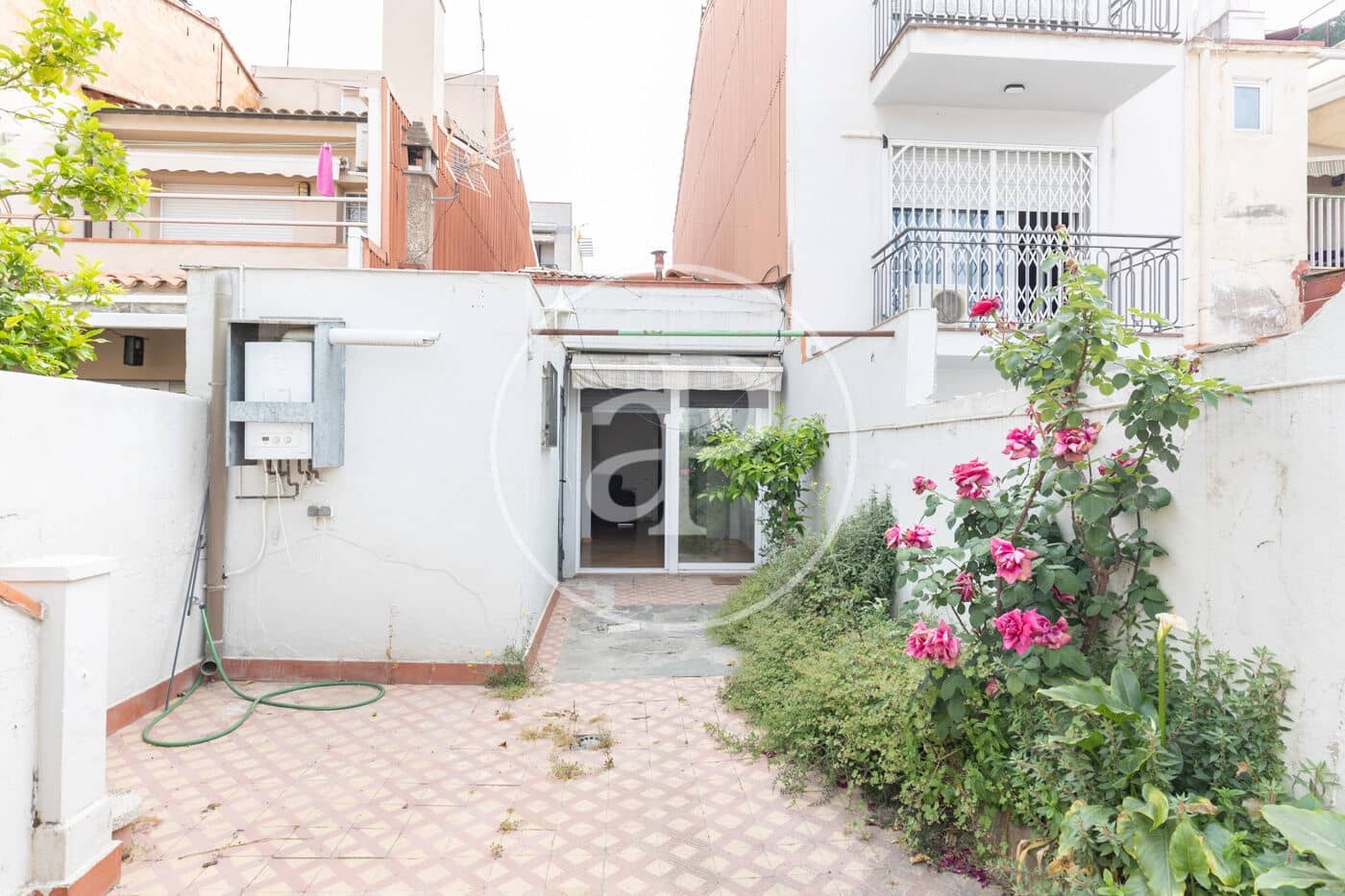 3 sovrum Villa till salu i Sabadell - 289 000 € (Ref: 9811564)