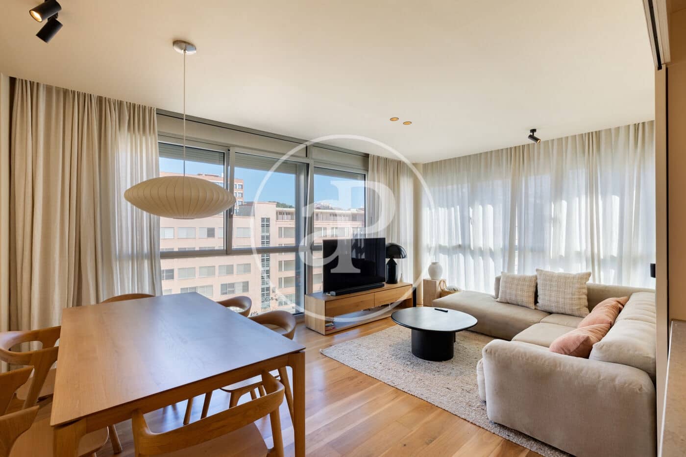 3 sypialnia Apartament na sprzedaż w Miasto Barcelona z basenem - 850 000 € (Ref: 9815838)
