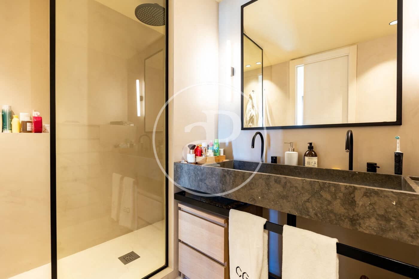 3 sypialnia Apartament na sprzedaż w Miasto Barcelona z basenem - 850 000 € (Ref: 9815838)