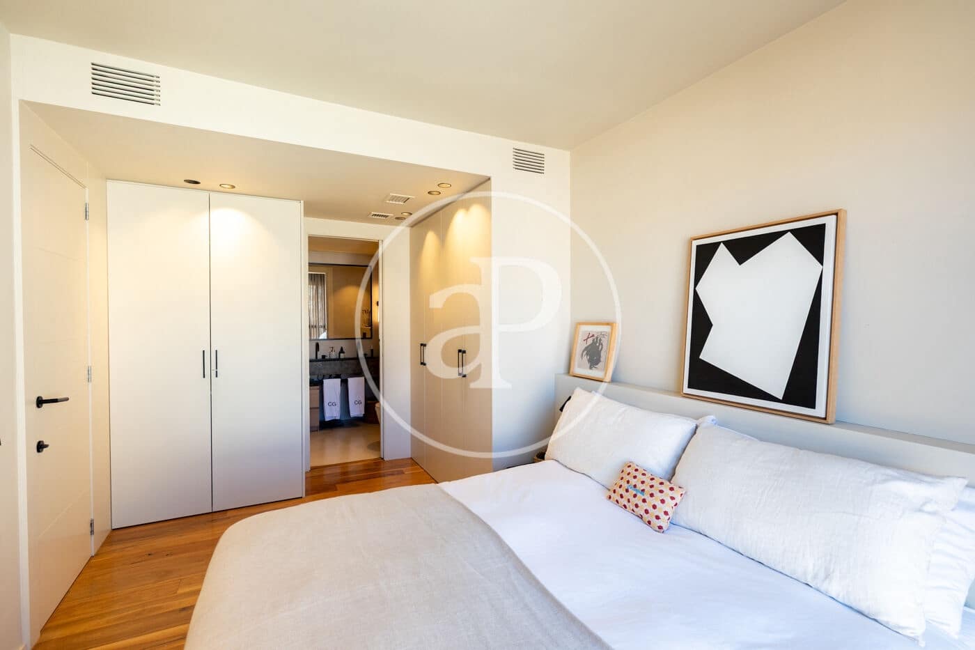 3 sypialnia Apartament na sprzedaż w Miasto Barcelona z basenem - 850 000 € (Ref: 9815838)