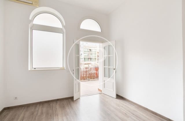 Appartement de 2 chambres à louer à La Dreta de L'Eixample, Barcelone ville - 2 240 € (Ref: 9815839)