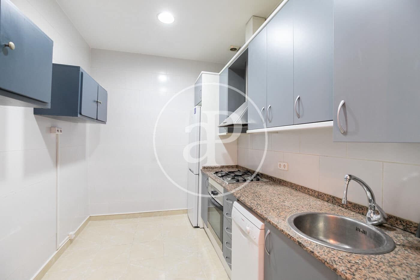 Appartement de 2 chambres à louer à Barcelone ville - 2 240 € (Ref: 9815839)