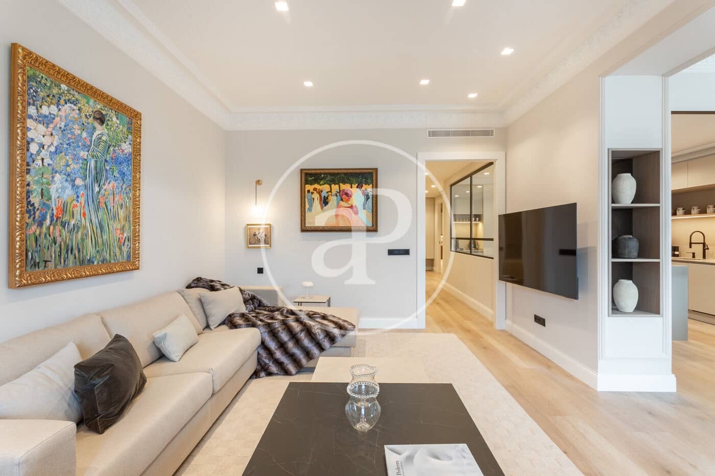 5 soveværelse Lejlighed til leje i Barcelona by - € 13.000 (Ref: 9818193)