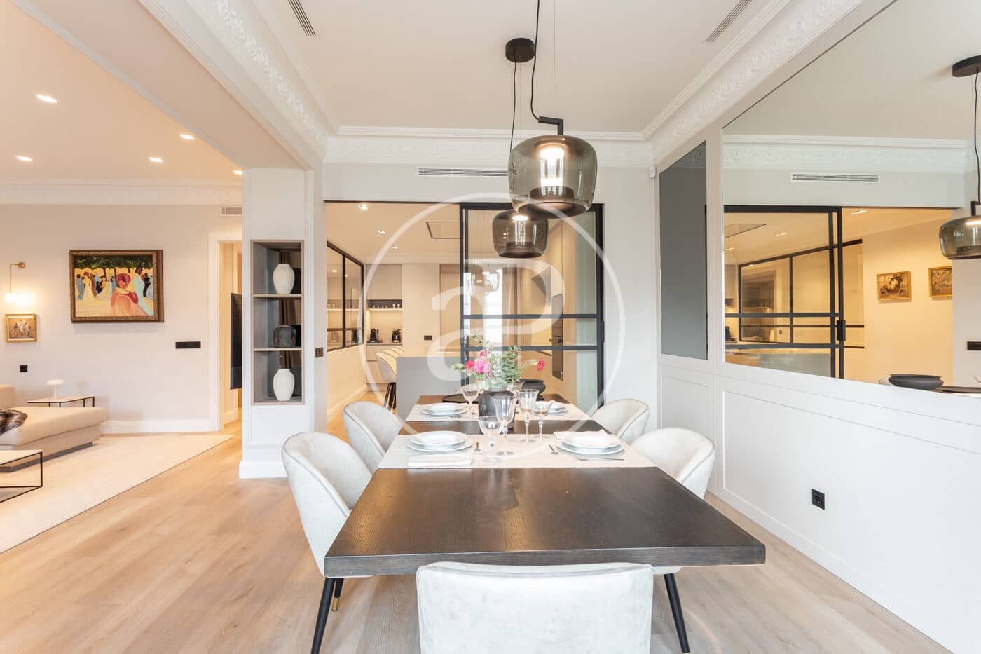 5 soveværelse Lejlighed til leje i Barcelona by - € 13.000 (Ref: 9818193)