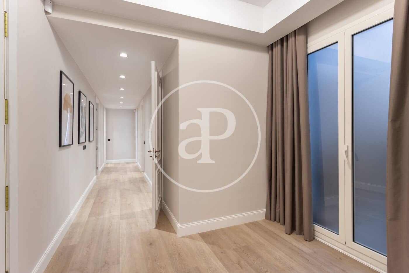 5 bedroom Apartment for rent in Barcelona city - € 13,000 (Ref: 9818193)
