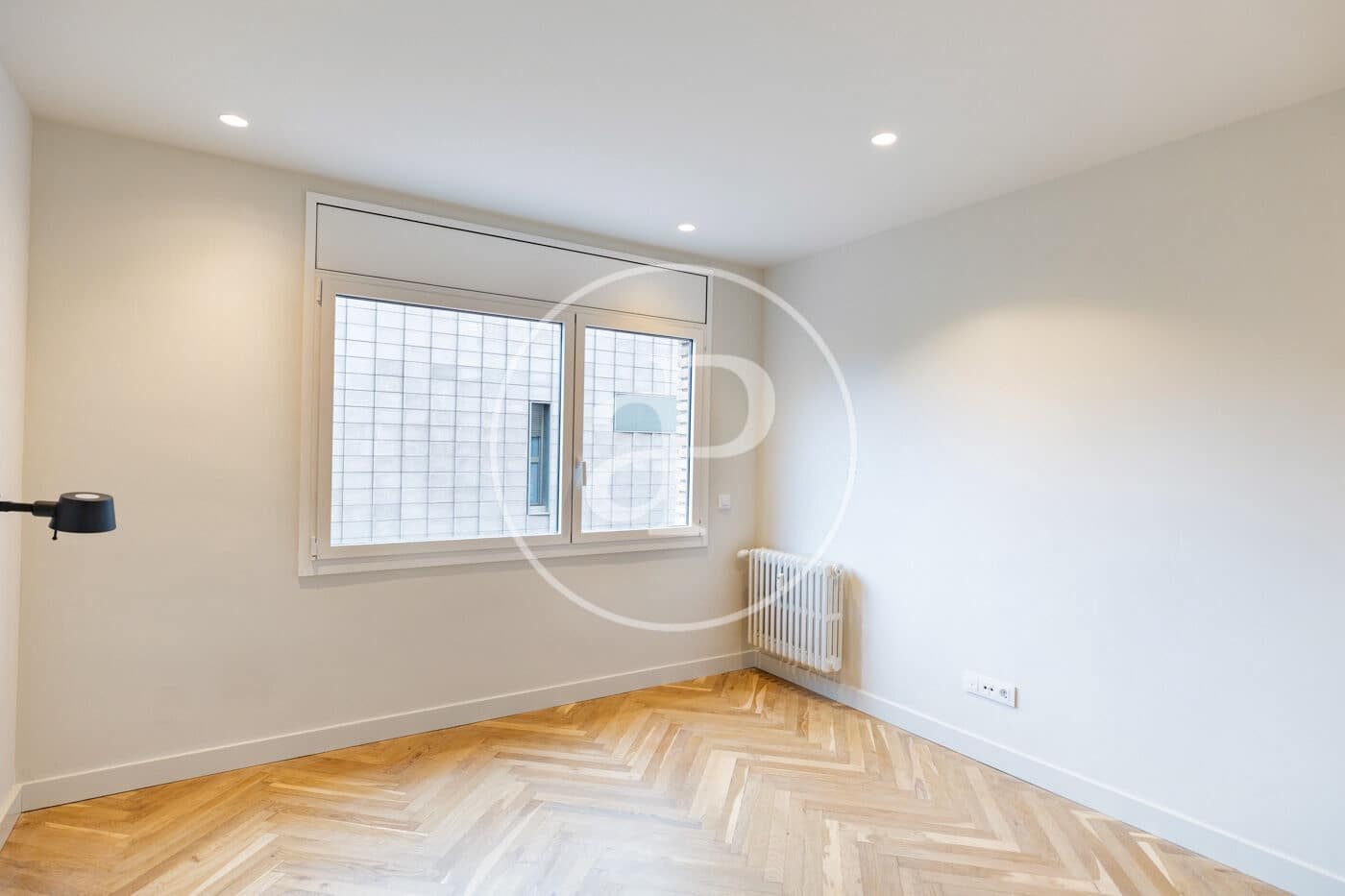 Apartamento de 4 habitaciones en Barcelona ciudad en alquiler con garaje - 3.850 € (Ref: 9818195)