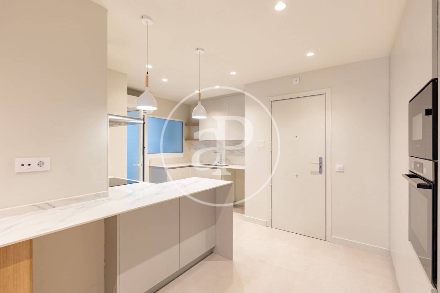 Apartamento de 4 habitaciones en Barcelona ciudad en alquiler con garaje - 3.850 € (Ref: 9818195)