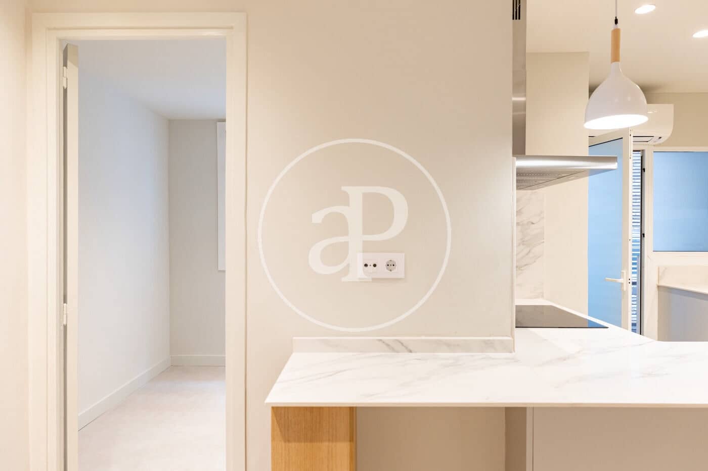 Apartamento de 4 habitaciones en Barcelona ciudad en alquiler con garaje - 3.850 € (Ref: 9818195)