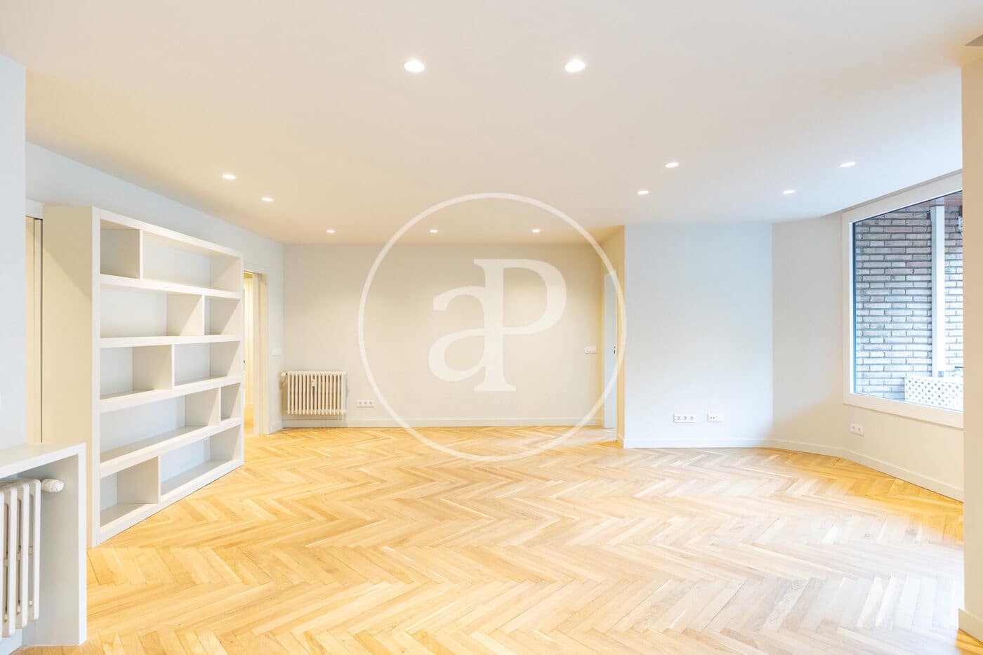 Apartamento de 4 habitaciones en Barcelona ciudad en alquiler con garaje - 3.850 € (Ref: 9818195)