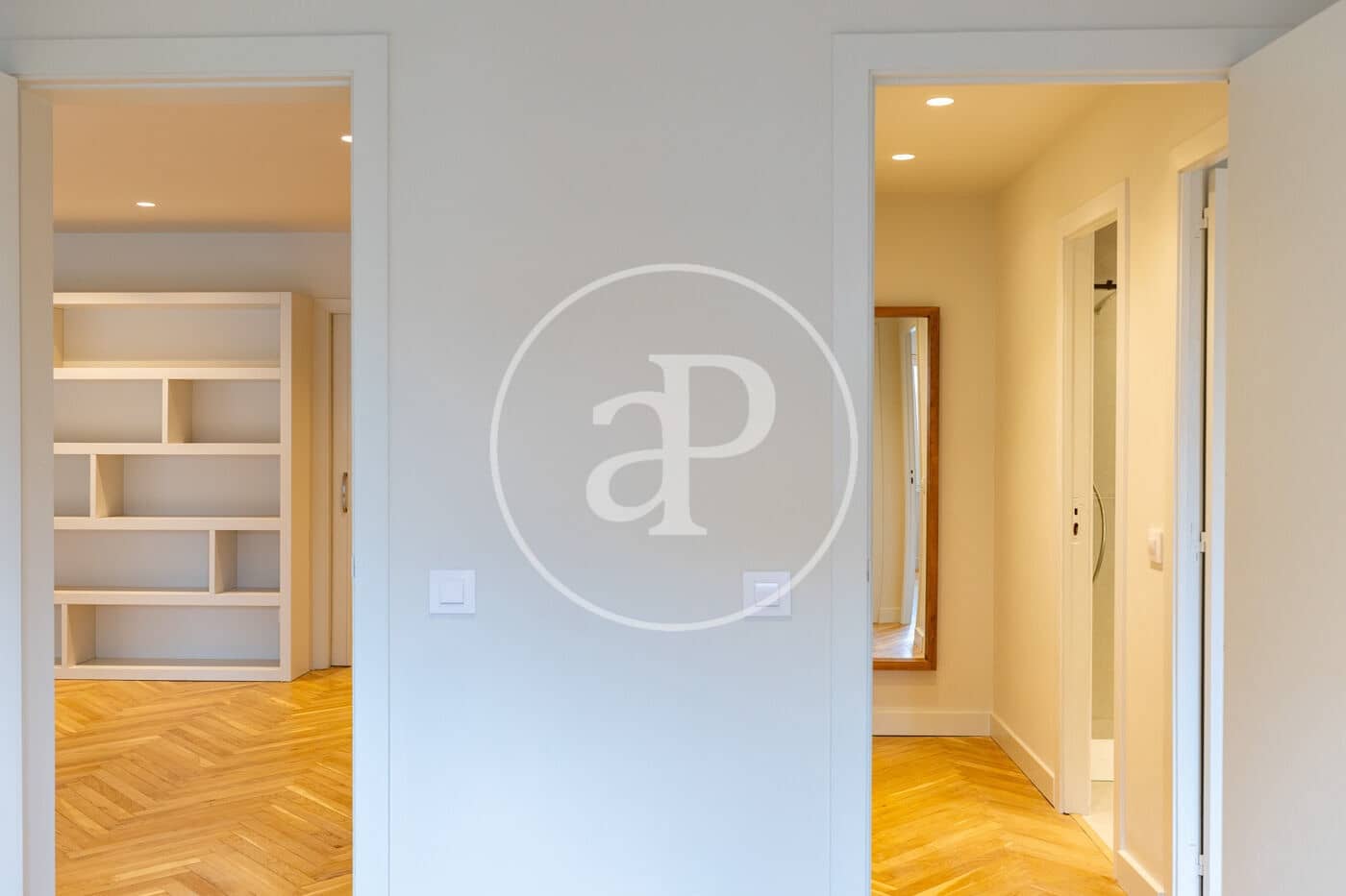 Apartamento de 4 habitaciones en Barcelona ciudad en alquiler con garaje - 3.850 € (Ref: 9818195)