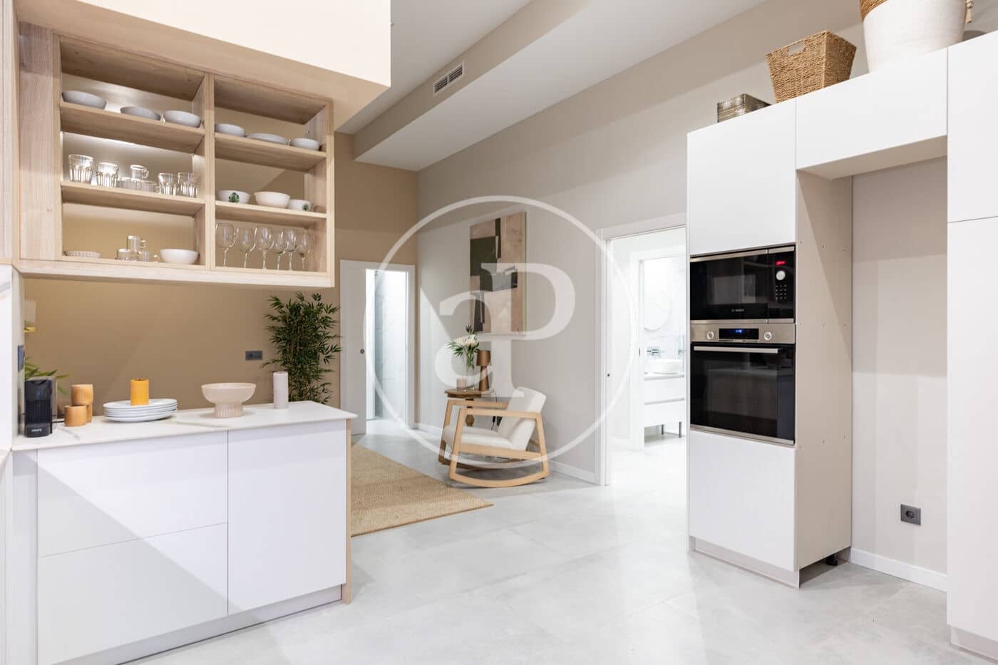 2 bedroom Villa for sale in Barcelona city - € 320,000 (Ref: 9818196)