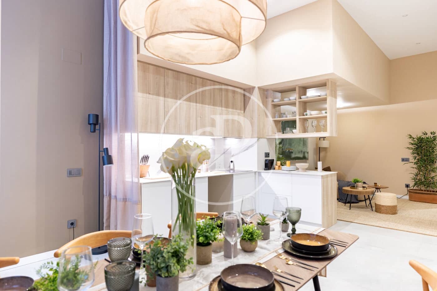 2 bedroom Villa for sale in Barcelona city - € 320,000 (Ref: 9818196)