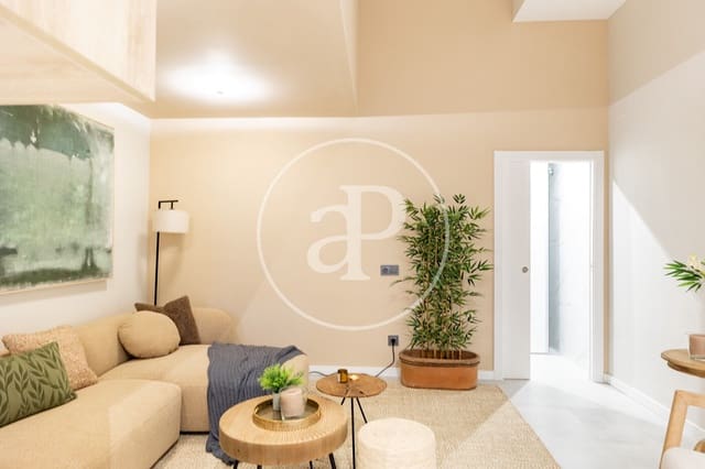 2 bedroom Villa for sale in Can Baró, Barcelona city - € 320,000 (Ref: 9818196)
