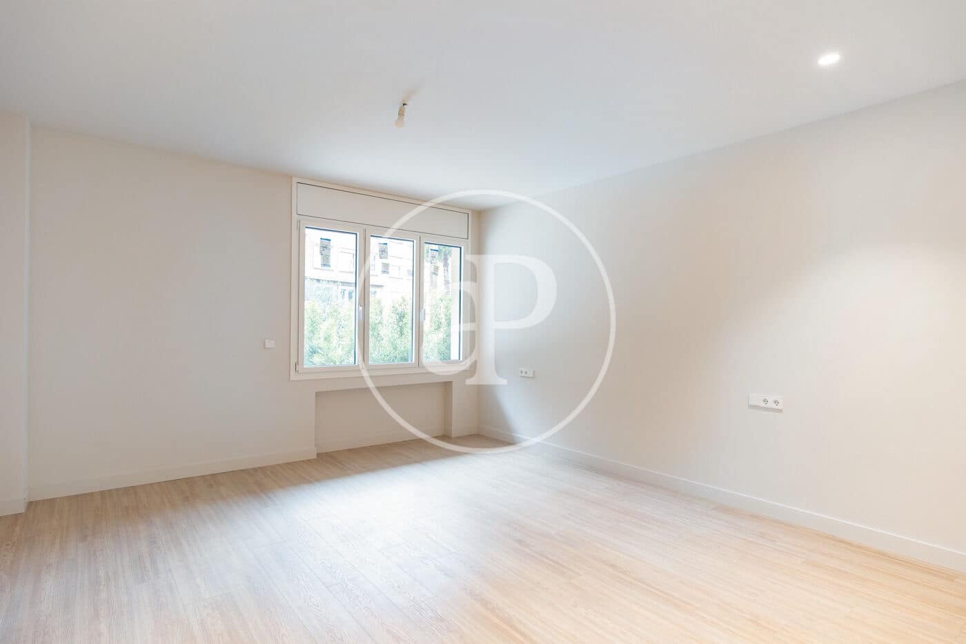 Apartamento de 4 habitaciones en Barcelona ciudad en venta - 1.650.000 € (Ref: 9820489)