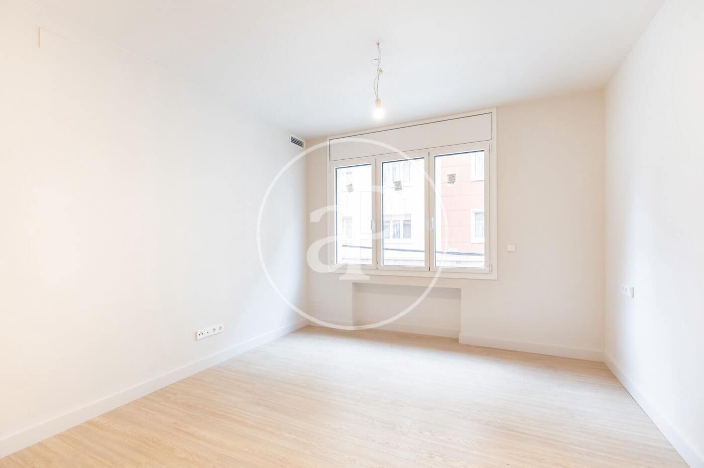 Apartamento de 4 habitaciones en Barcelona ciudad en venta - 1.650.000 € (Ref: 9820489)