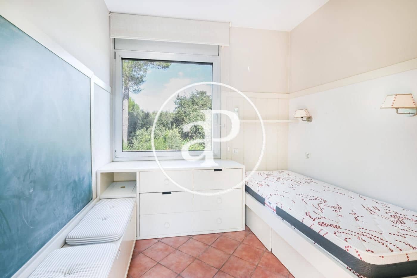 4 bedroom Villa for rent in Cerdanyola del Valles with pool garage - € 4,200 (Ref: 9822906)