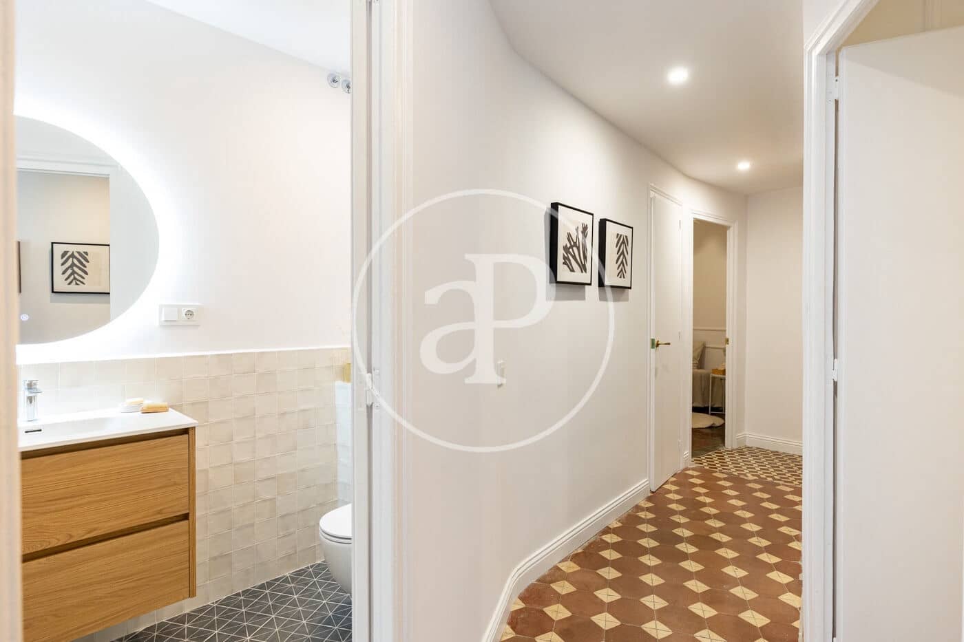 3 soveværelse Lejlighed til salg i Barcelona by - € 629.999 (Ref: 9822908)