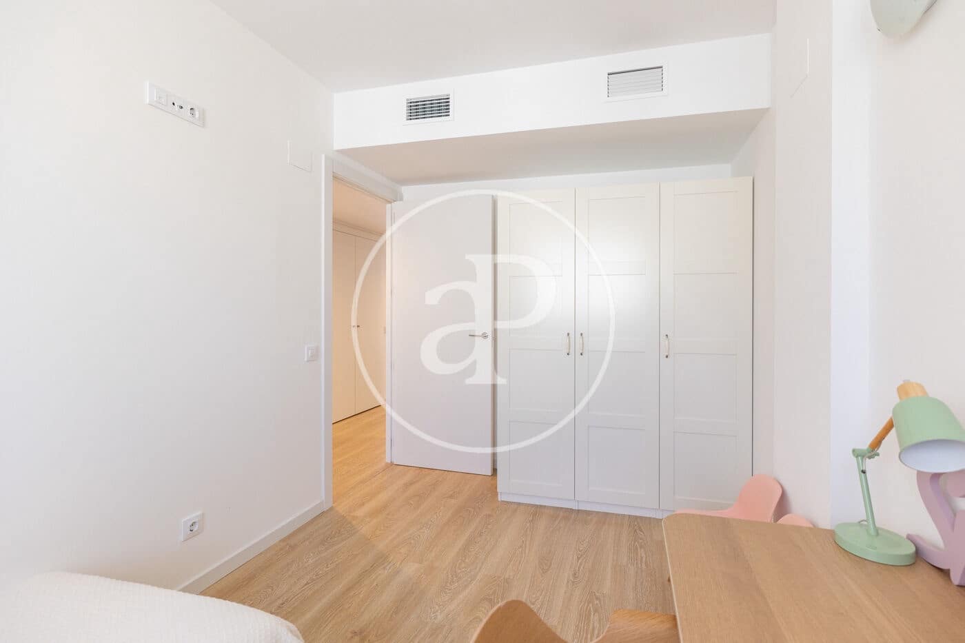 3 slaapkamer Appartement te koop in Sant Just Desvern met zwembad - € 690.000 (Ref: 9822909)
