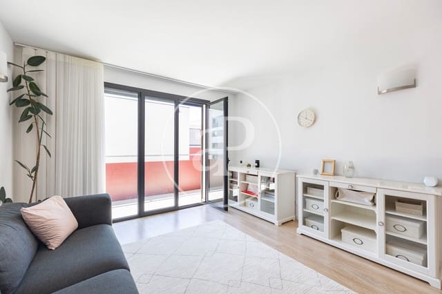 3 slaapkamer Appartement te koop in Sant Just Desvern met zwembad - € 690.000 (Ref: 9822909)