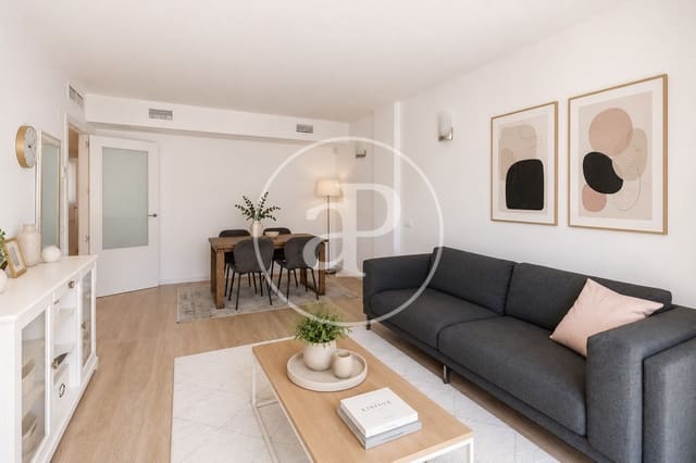 3 slaapkamer Appartement te koop in Sant Just Desvern met zwembad - € 690.000 (Ref: 9822909)