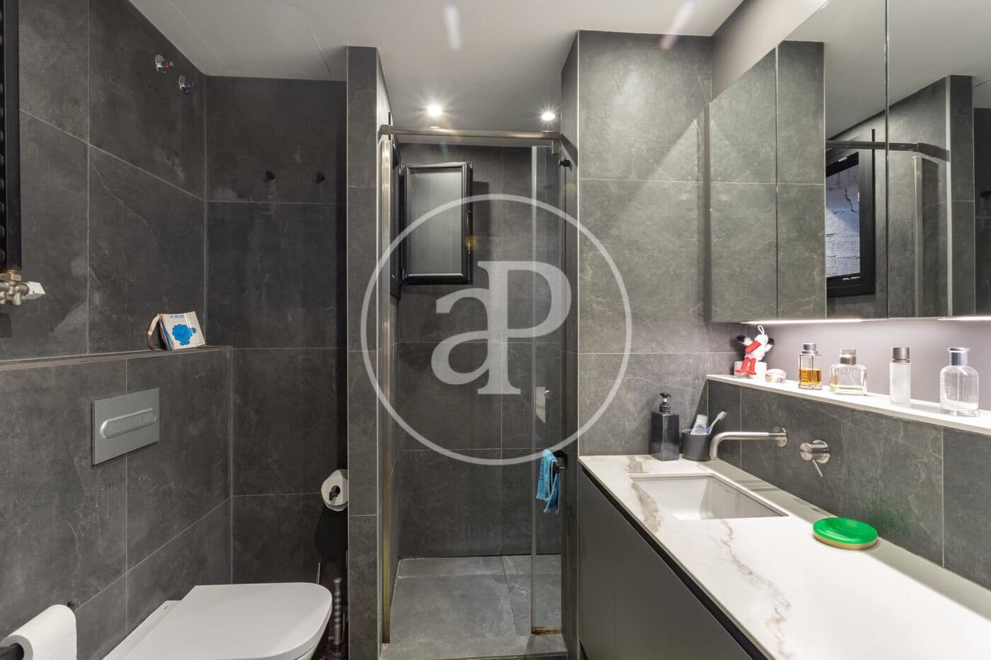2 sypialnia Apartament na sprzedaż w Miasto Barcelona - 750 000 € (Ref: 9825236)