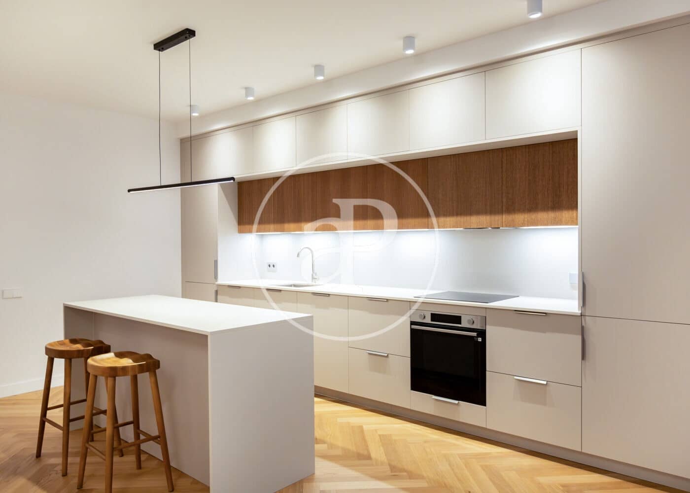 3 slaapkamer Appartement te koop in Barcelona stad - € 730.000 (Ref: 9825238)