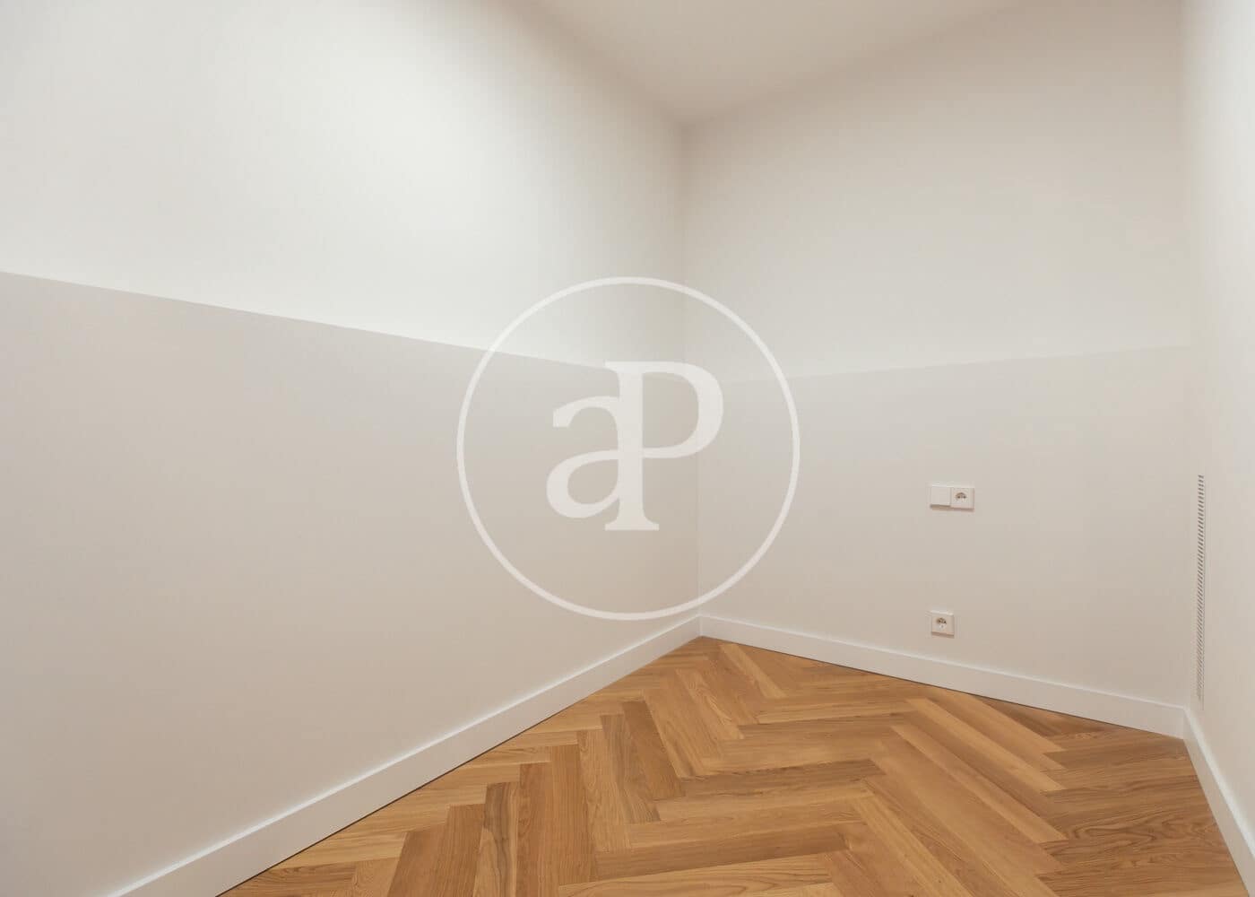 3 slaapkamer Appartement te koop in Barcelona stad - € 730.000 (Ref: 9825238)