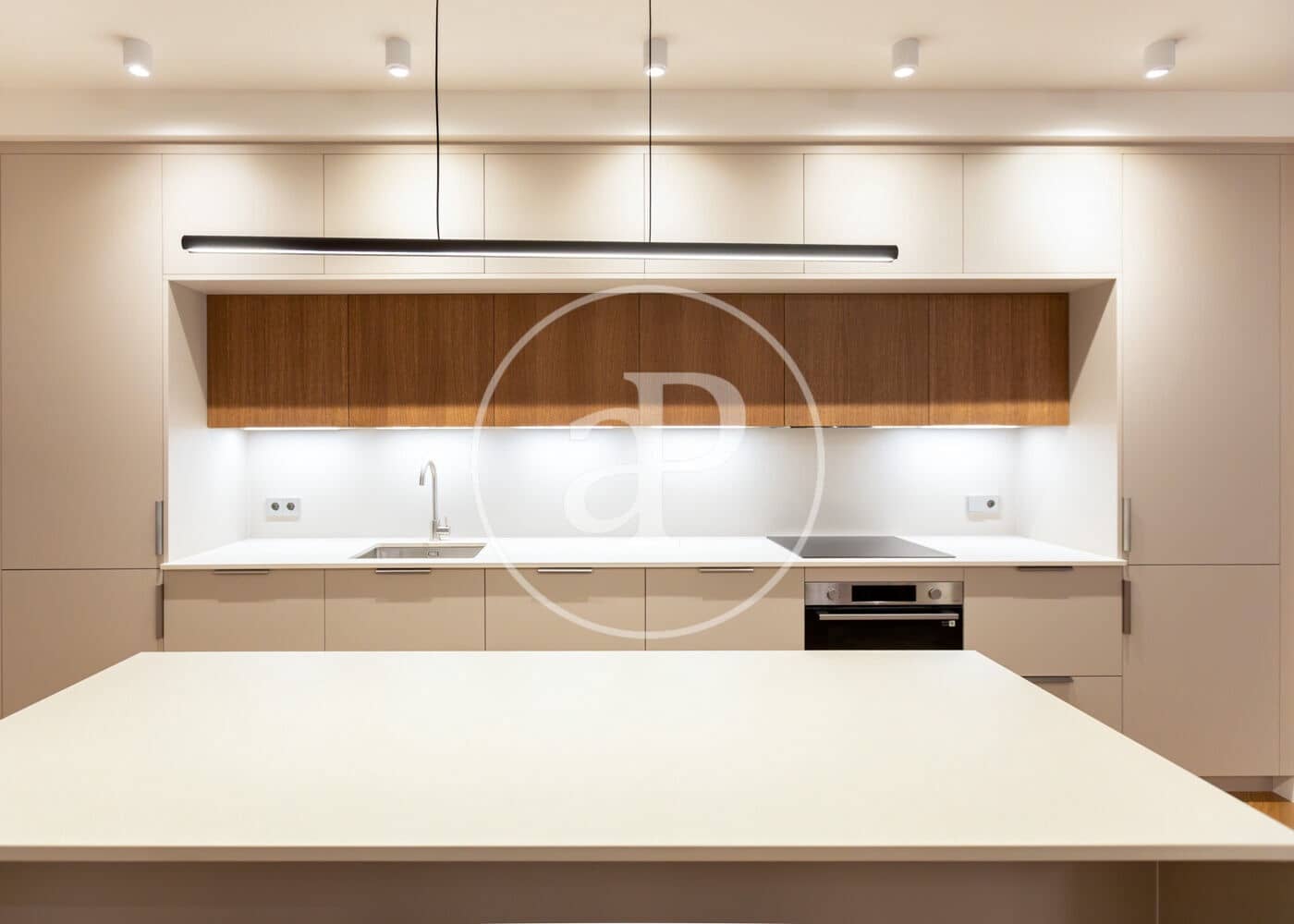 3 slaapkamer Appartement te koop in Barcelona stad - € 730.000 (Ref: 9825238)