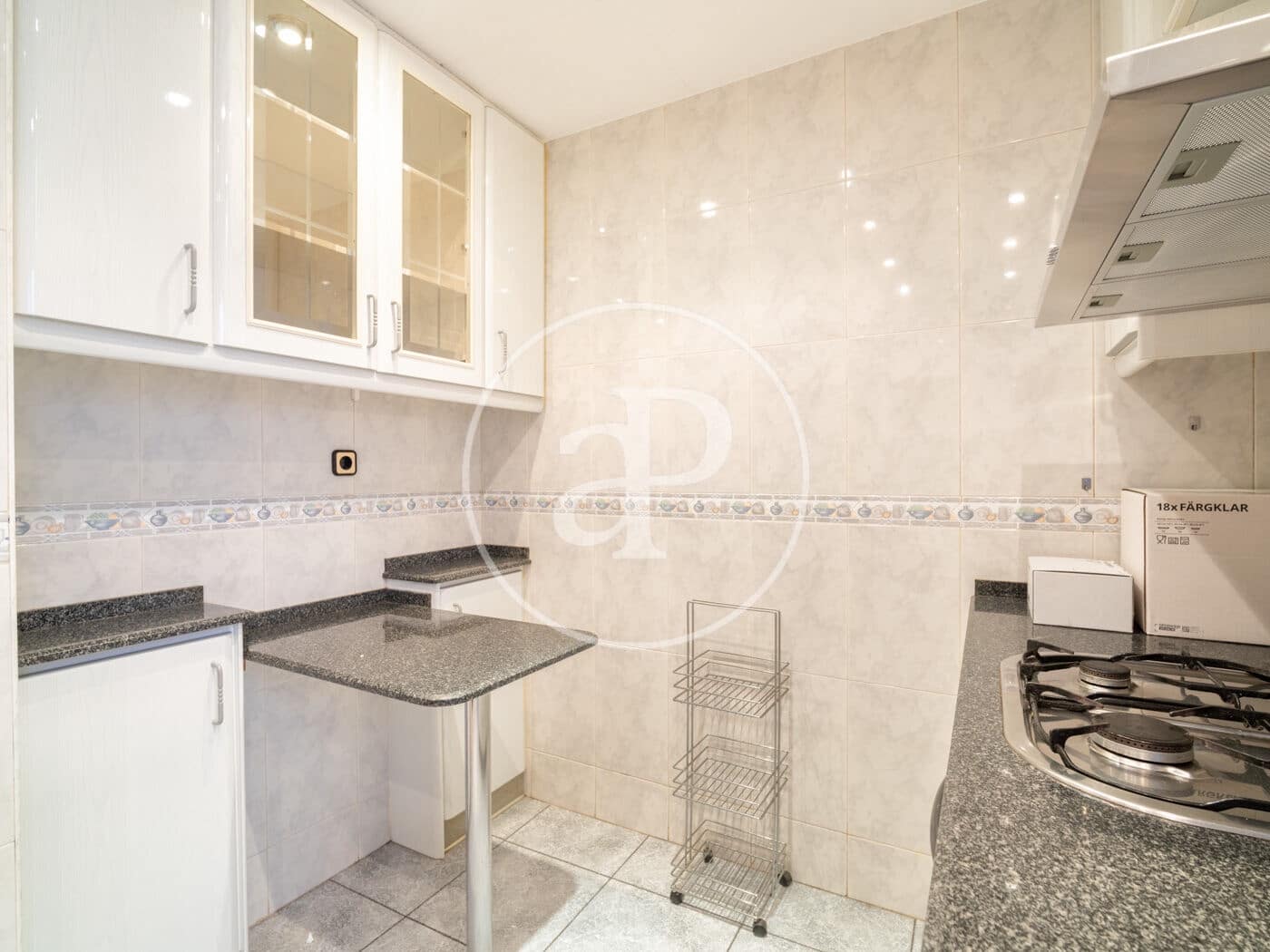3 bedroom Penthouse for rent in Barcelona city - € 2,300 (Ref: 9825240)