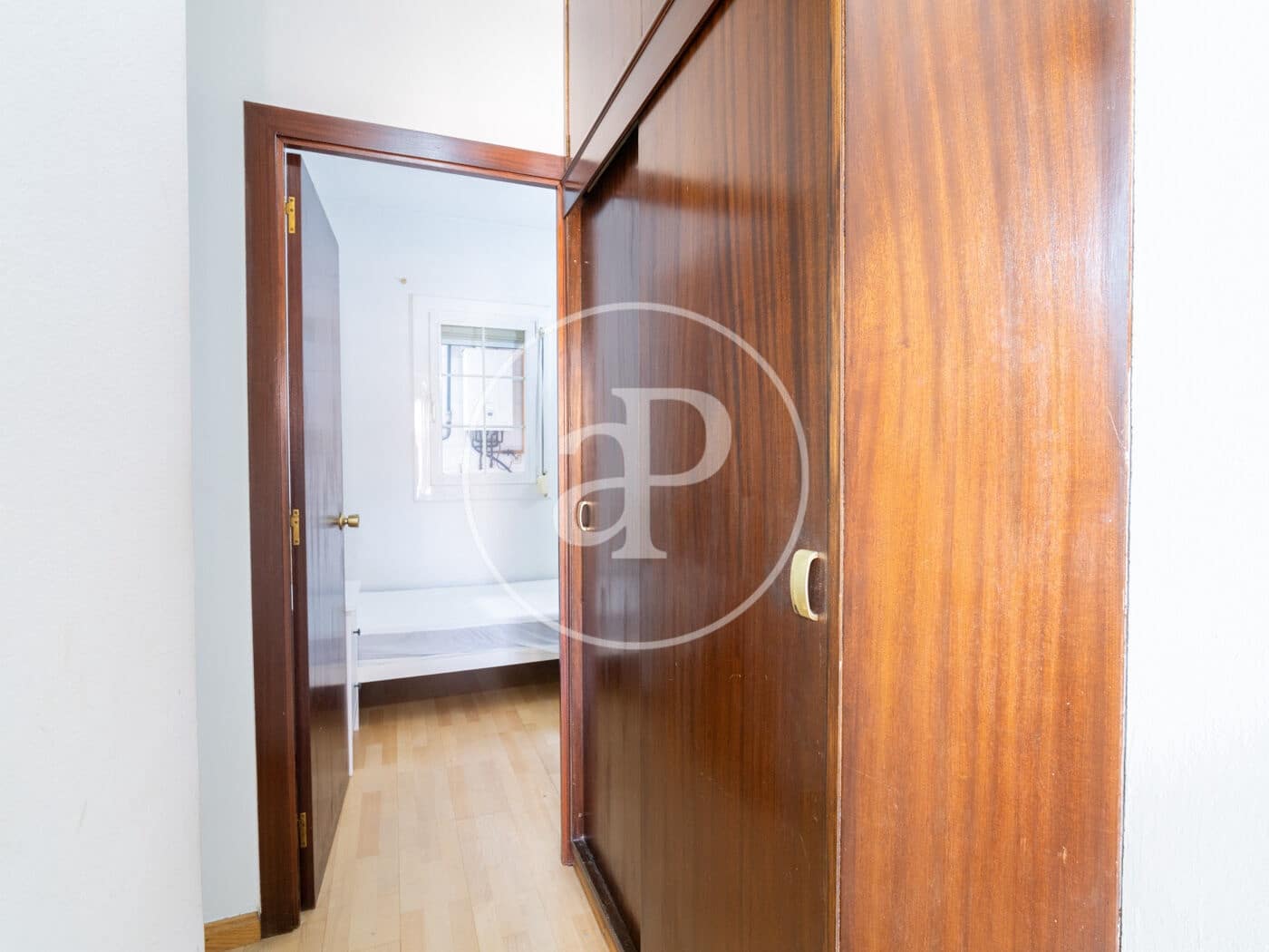 3 bedroom Penthouse for rent in Barcelona city - € 2,300 (Ref: 9825240)