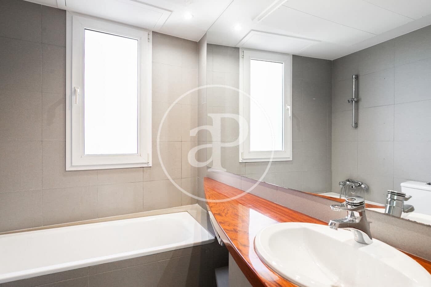 5 soverom Villa til salgs i Barcelona by - € 1 450 000 (Ref: 9825241)