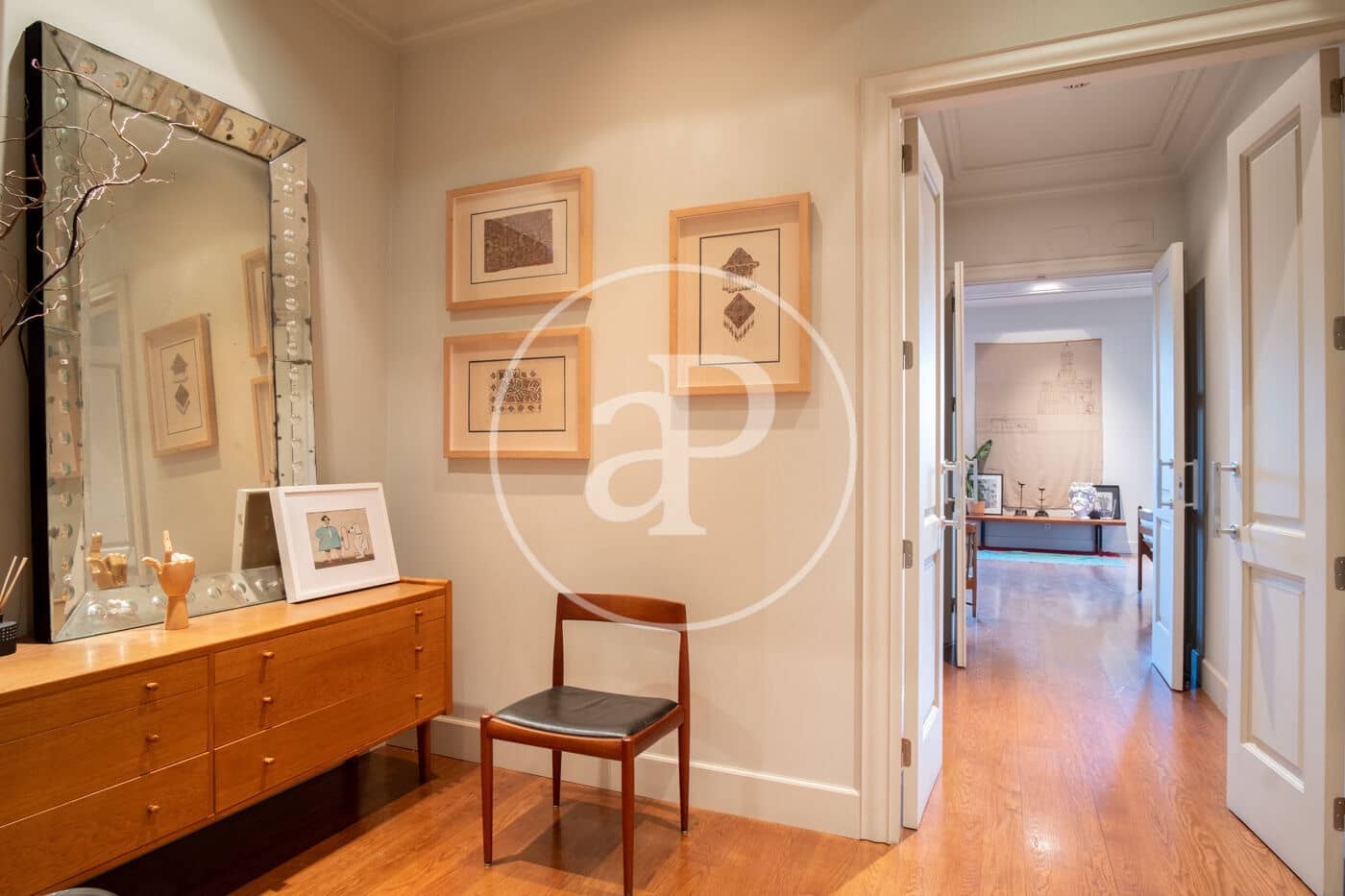 4 bedroom Apartment for rent in Barcelona city - € 7,600 (Ref: 9831342)