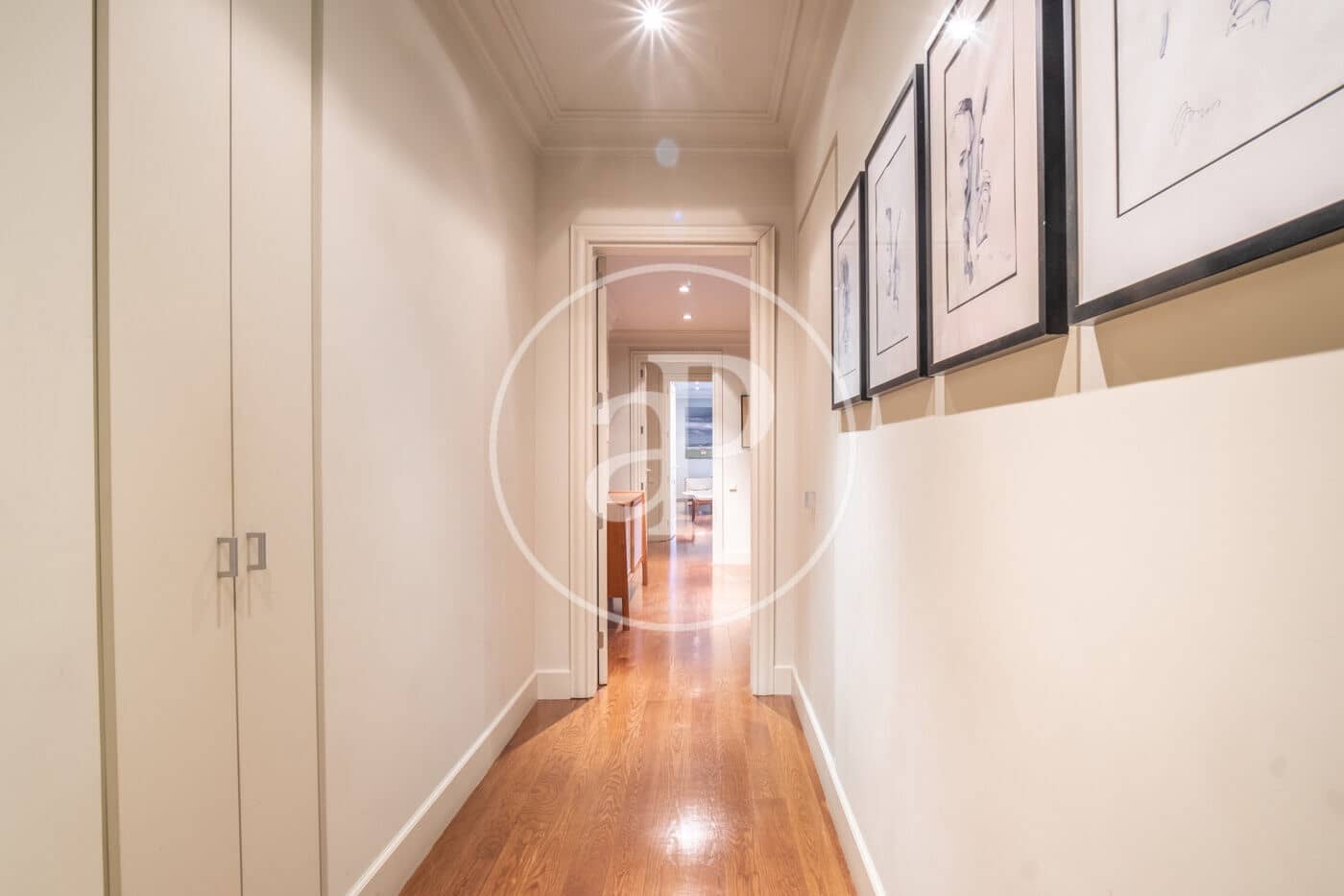 4 bedroom Apartment for rent in Barcelona city - € 7,600 (Ref: 9831342)