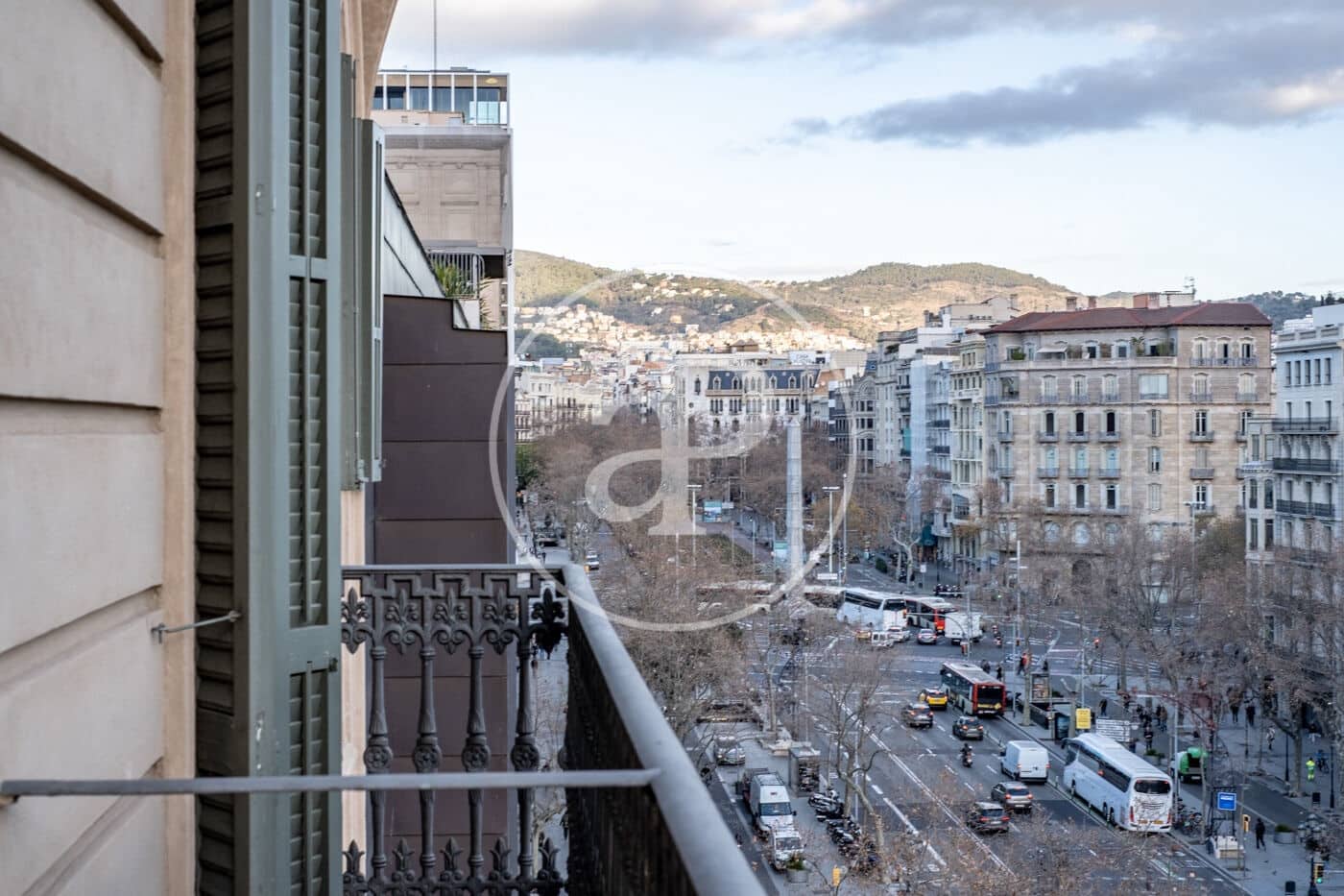 4 bedroom Apartment for rent in Barcelona city - € 7,600 (Ref: 9831342)