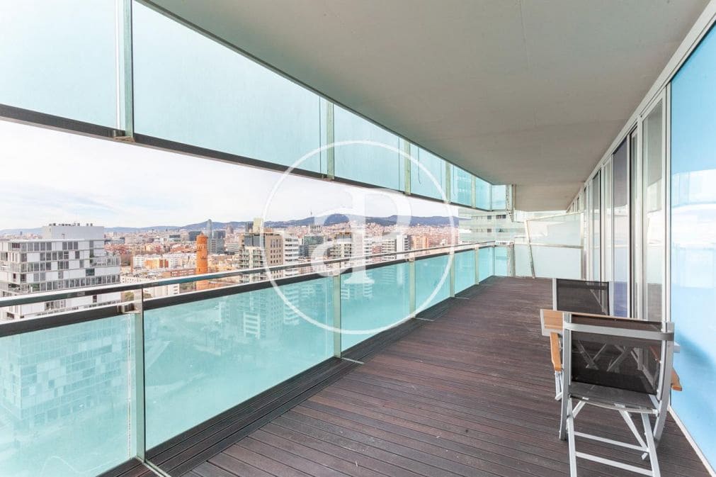 2 sypialnia Apartament do wynajęcia w Miasto Barcelona z basenem garażem - 2 885 € (Ref: 9831343)