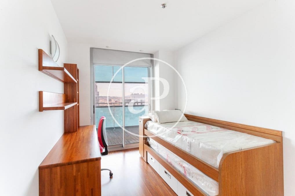2 sypialnia Apartament do wynajęcia w Miasto Barcelona z basenem garażem - 2 885 € (Ref: 9831343)