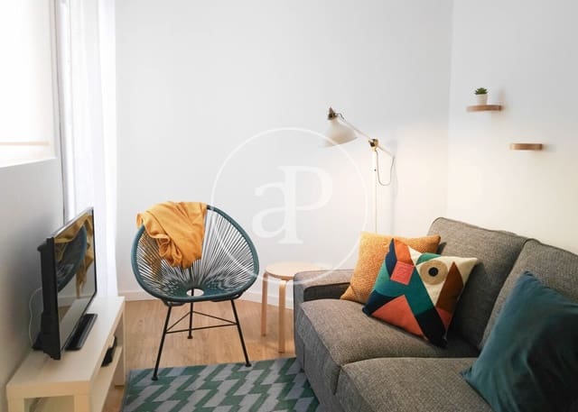 Apartamento de 2 habitaciones en El Raval, Barcelona ciudad en venta - 235.000 € (Ref: 9833637)