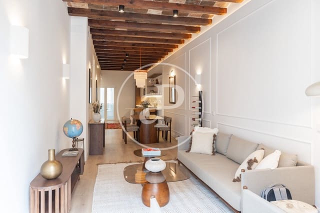 3 bedroom Apartment for sale in El Poble Sec, Barcelona city - € 740,000 (Ref: 9833638)