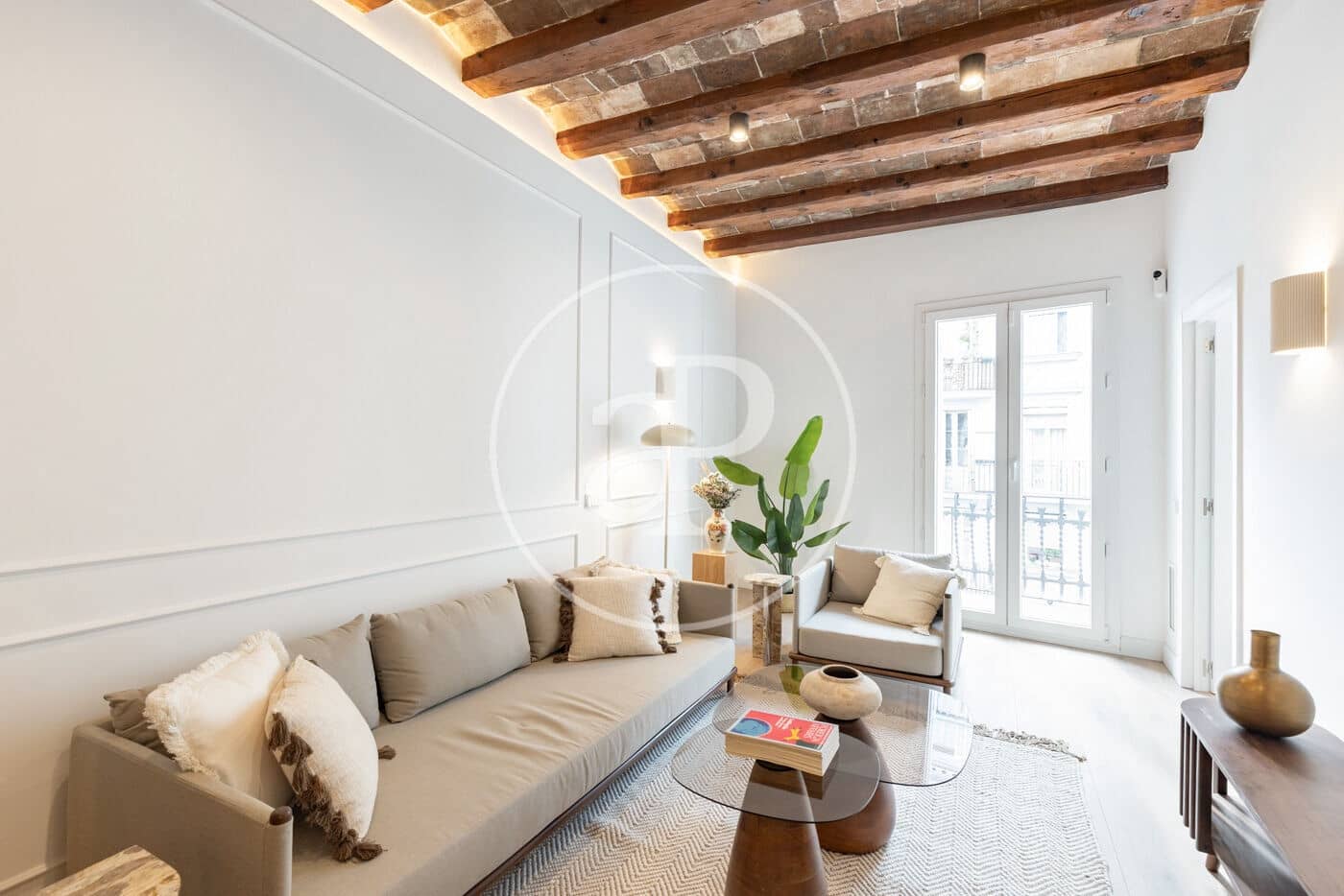 3 bedroom Apartment for sale in Barcelona city - € 740,000 (Ref: 9833638)
