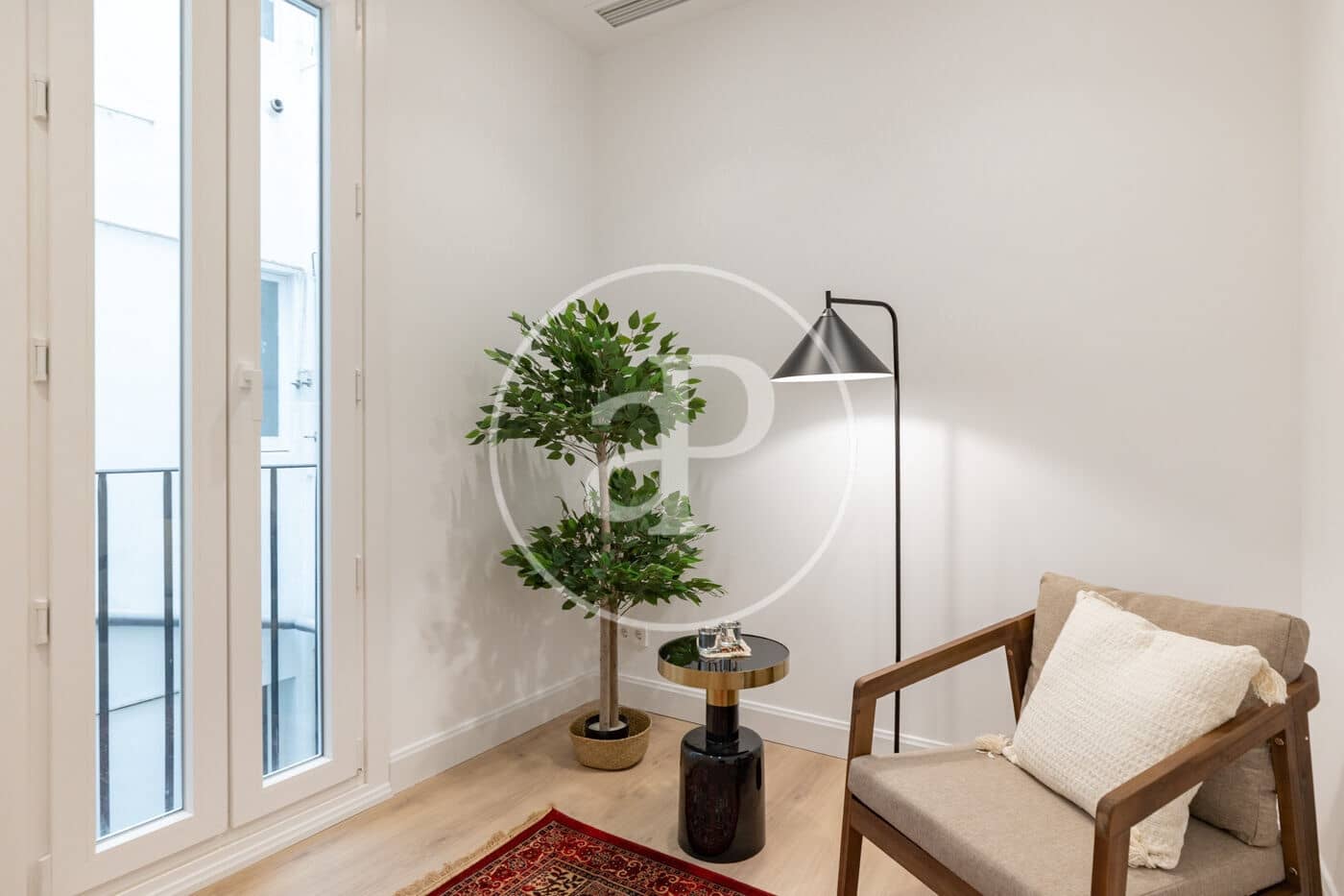 3 bedroom Apartment for sale in Barcelona city - € 740,000 (Ref: 9833638)