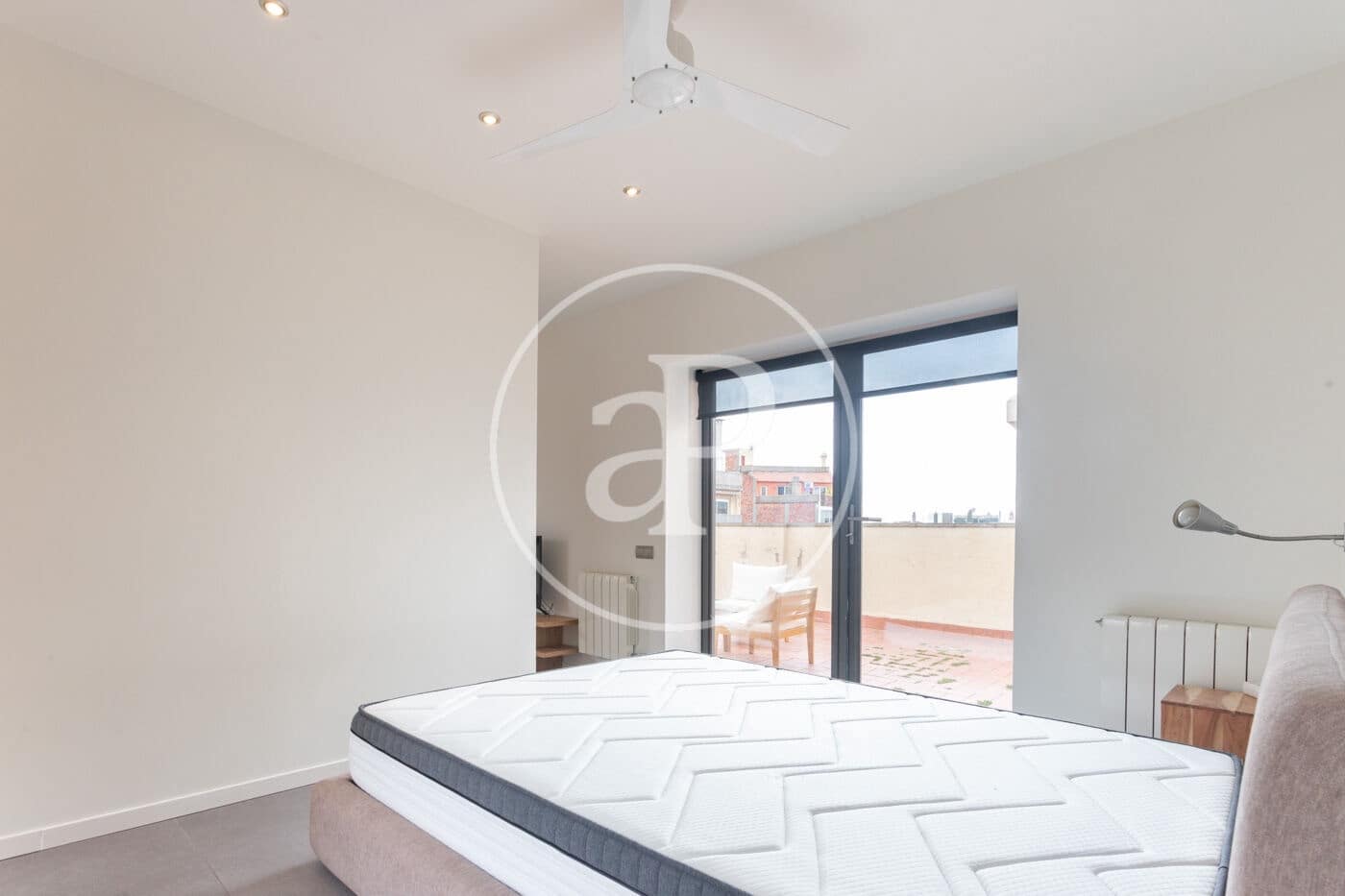 Appartement de 1 chambre à louer à Barcelone ville - 1 325 € (Ref: 9833639)