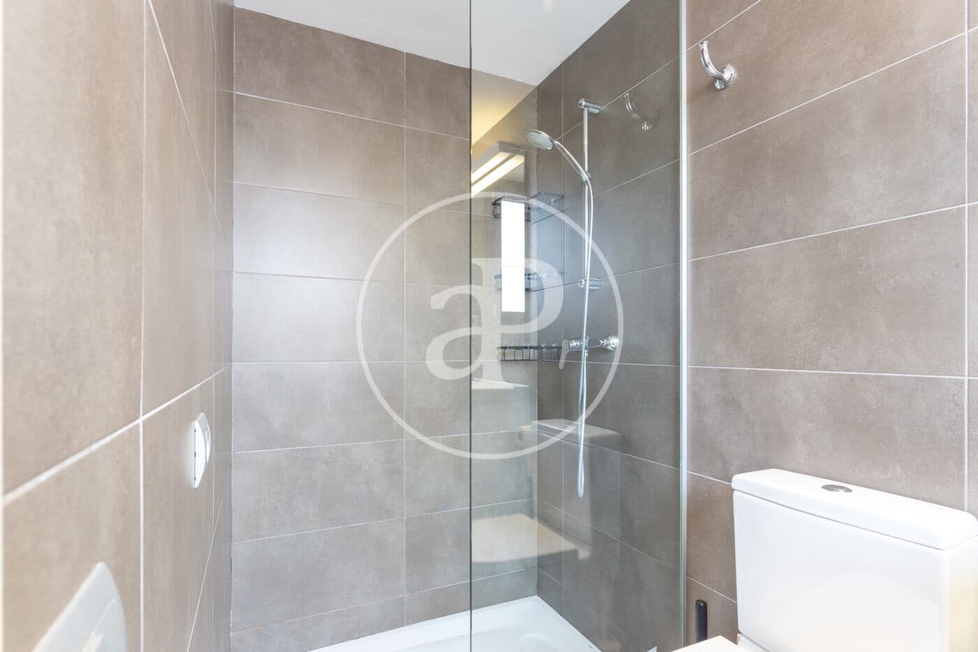 Appartement de 1 chambre à louer à Barcelone ville - 1 325 € (Ref: 9833639)