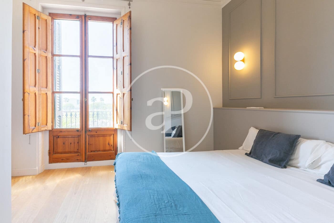 2 bedroom Apartment for sale in Barcelona city with pool - € 850,000 (Ref: 9833640)