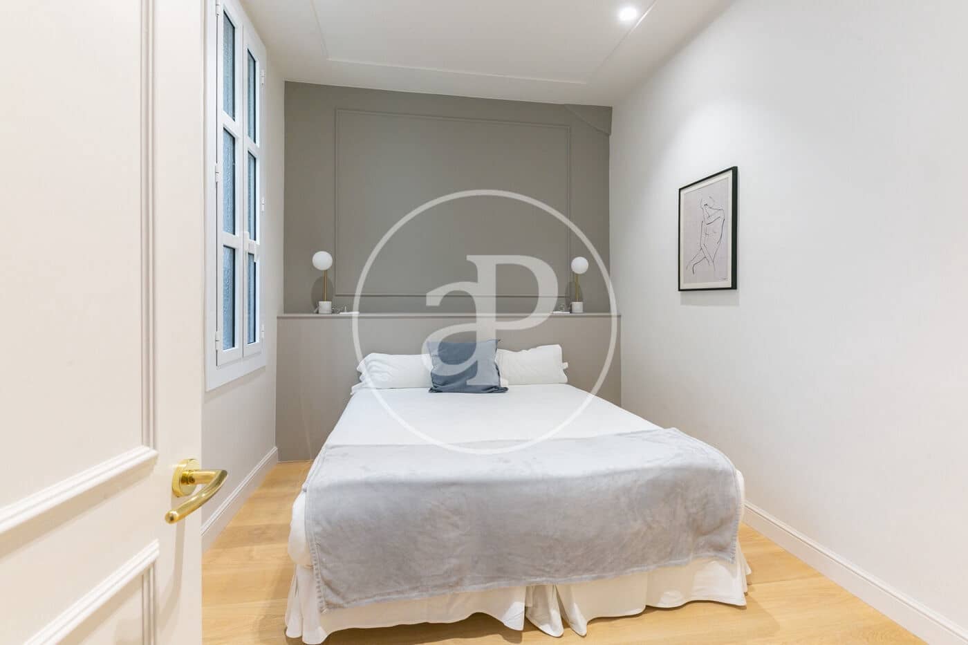 2 bedroom Apartment for sale in Barcelona city with pool - € 850,000 (Ref: 9833640)