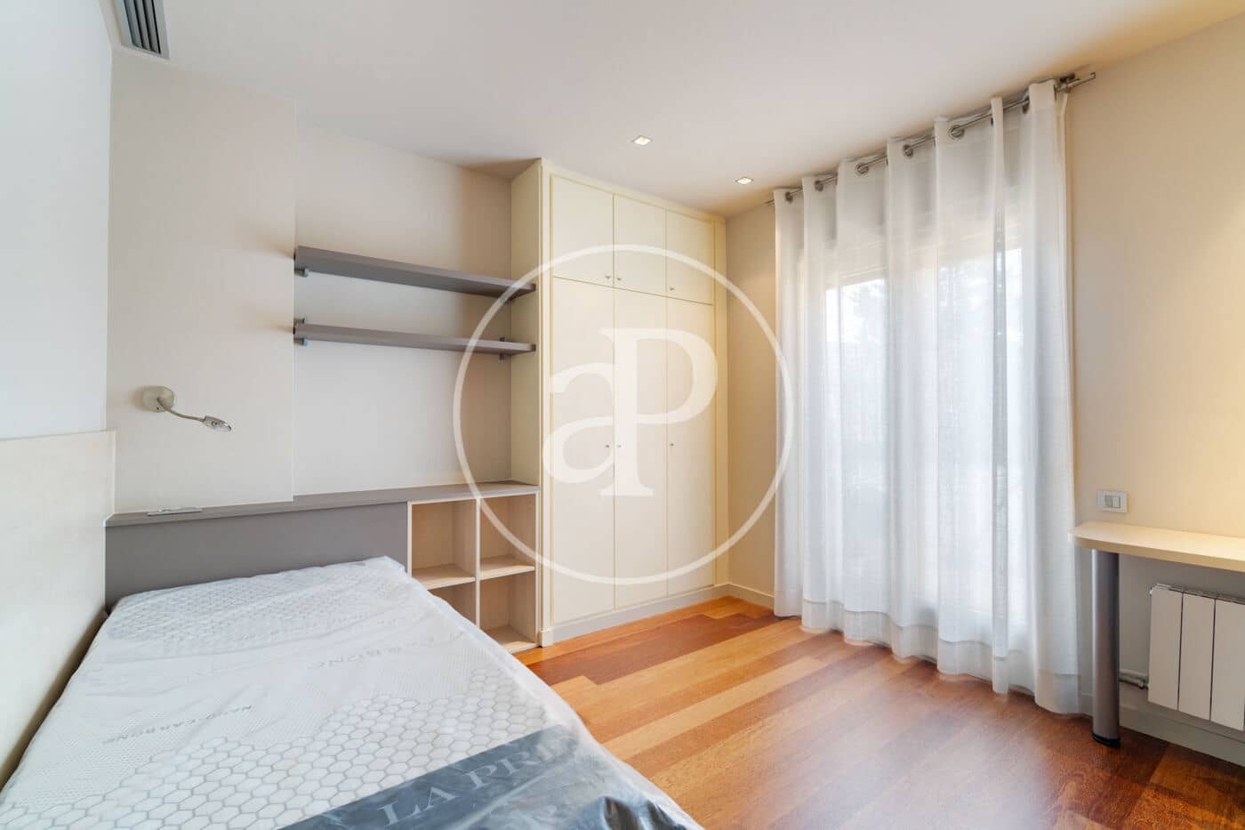 5 soverom Leilighet til leie i Barcelona by - € 7 835 (Ref: 9833641)