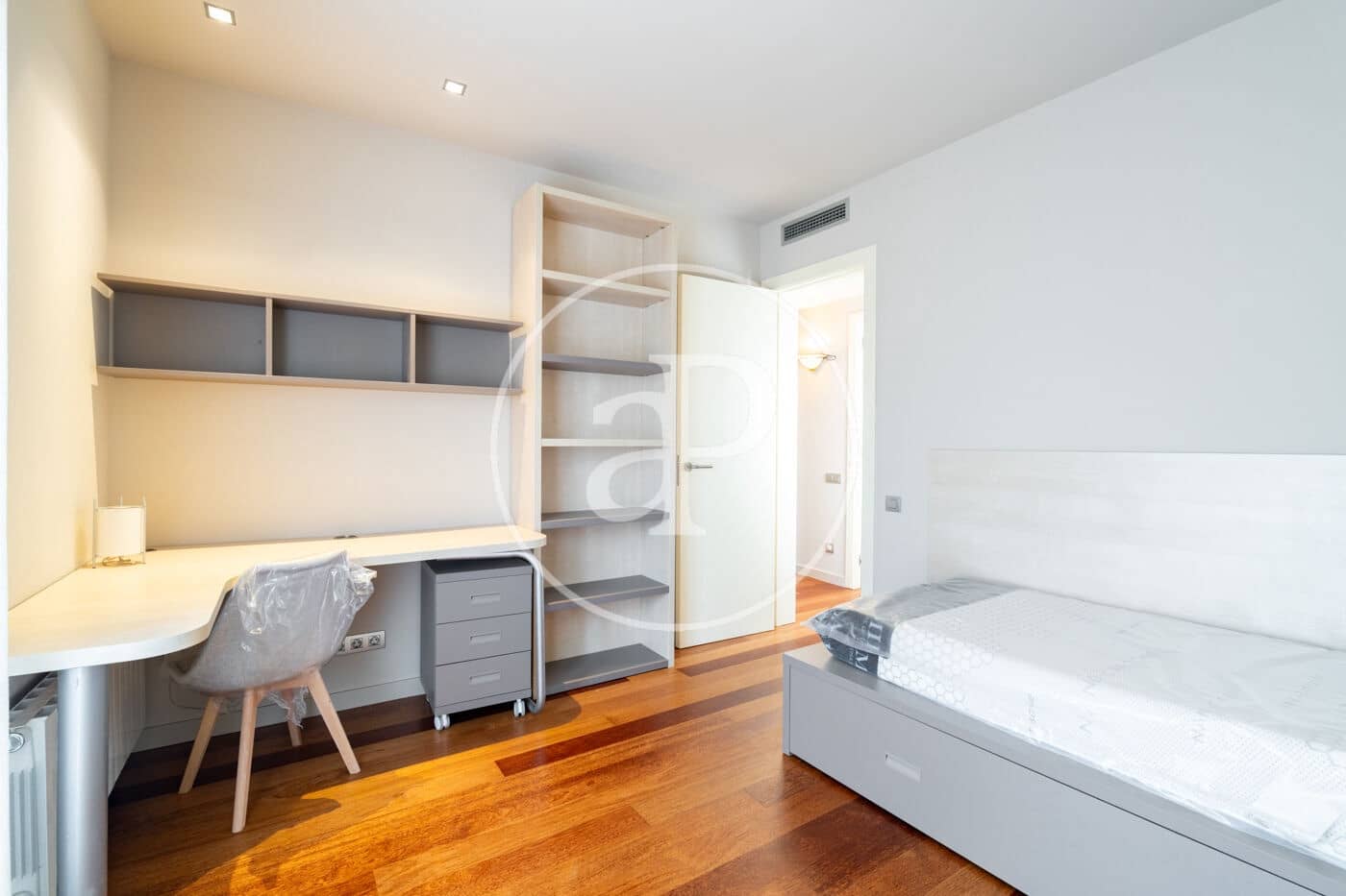 5 soverom Leilighet til leie i Barcelona by - € 7 835 (Ref: 9833641)