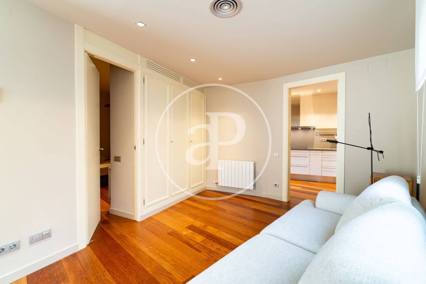 5 soverom Leilighet til leie i Barcelona by - € 7 835 (Ref: 9833641)
